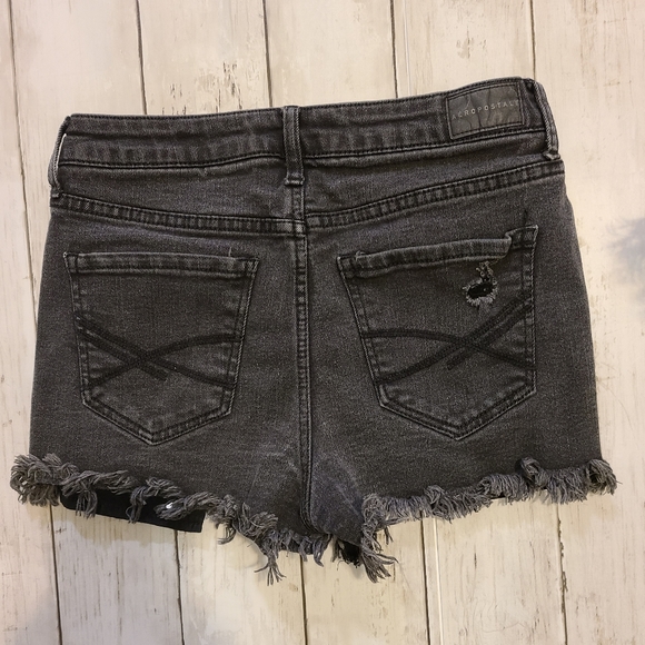 Aeropostale High Waisted Shorty - Picture 4 of 5